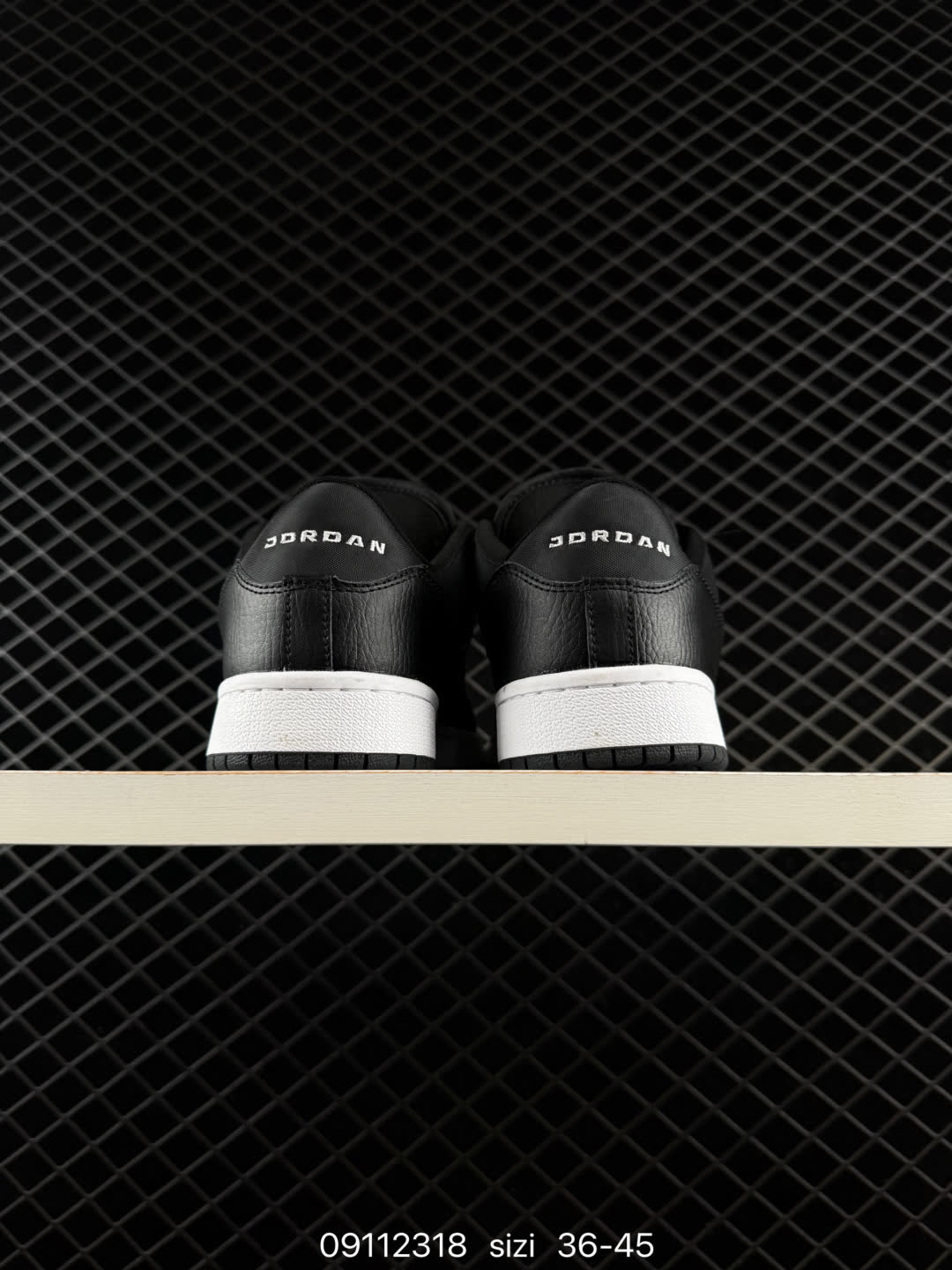 Jordan AIR COURT CONNECT LOW